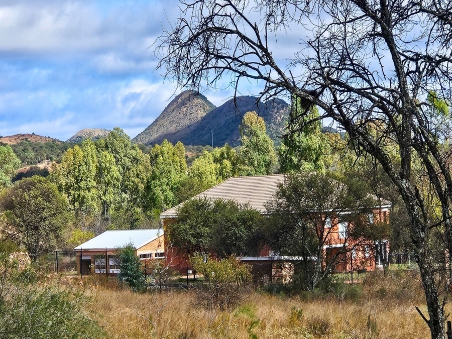 10 Bedroom Property for Sale in Parys Free State
